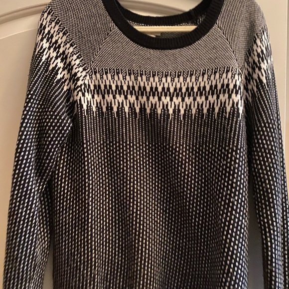 J crew black and white sweater - Picture 1 of 2
